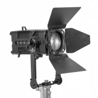 Светодиодный прибор PlutoFresnel ®Astera